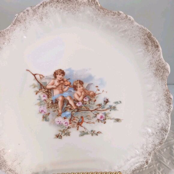 Vintage hand painted porcelain plate Two Cherubs  Amidst Branches & Flowers - Picture 3 of 9